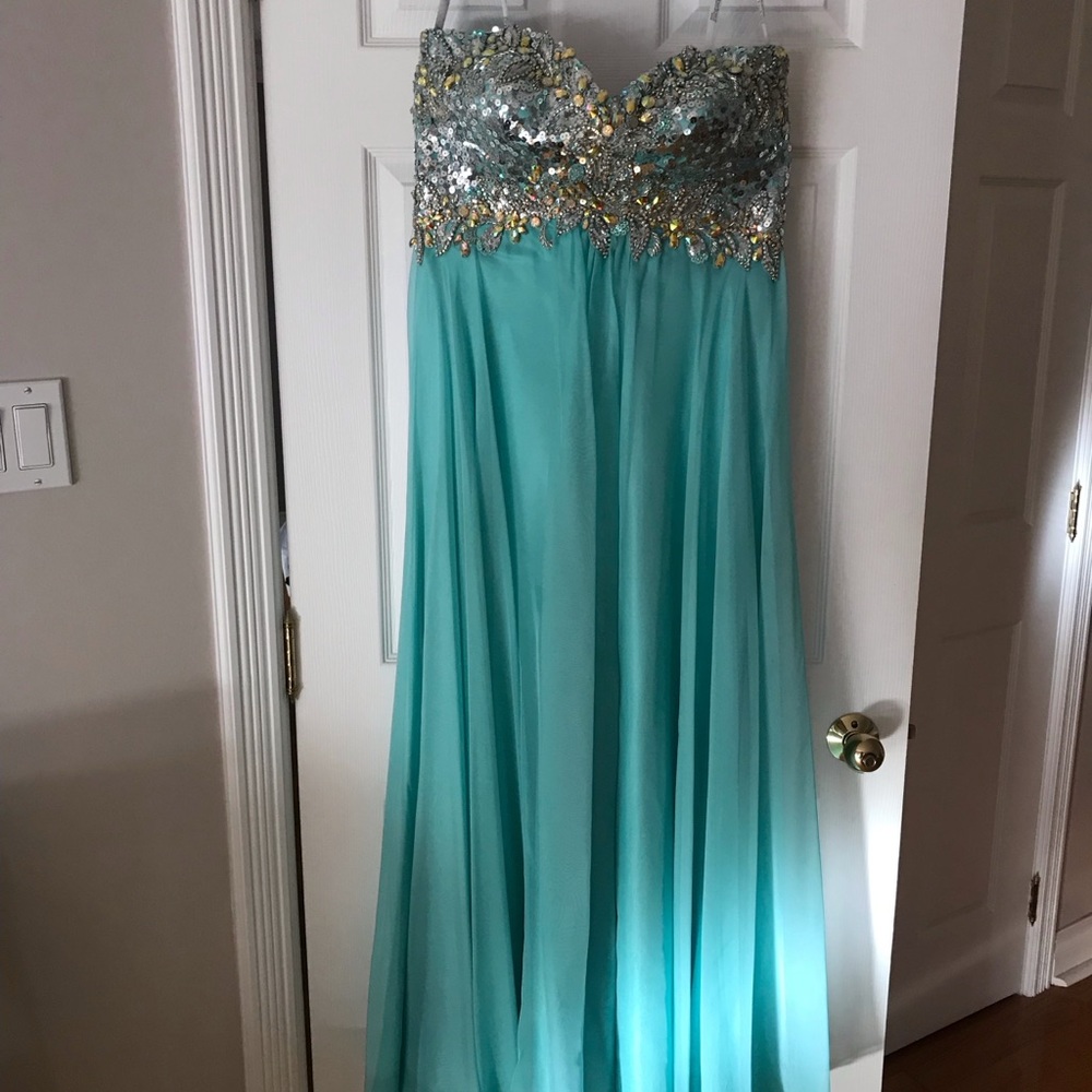 Tony Bowls Aqua Sequin Embellished Dress